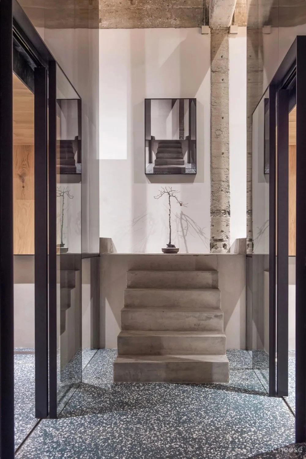 新作 | 耗资1000万,在450 m² 的老建筑内造了8个房子! 首