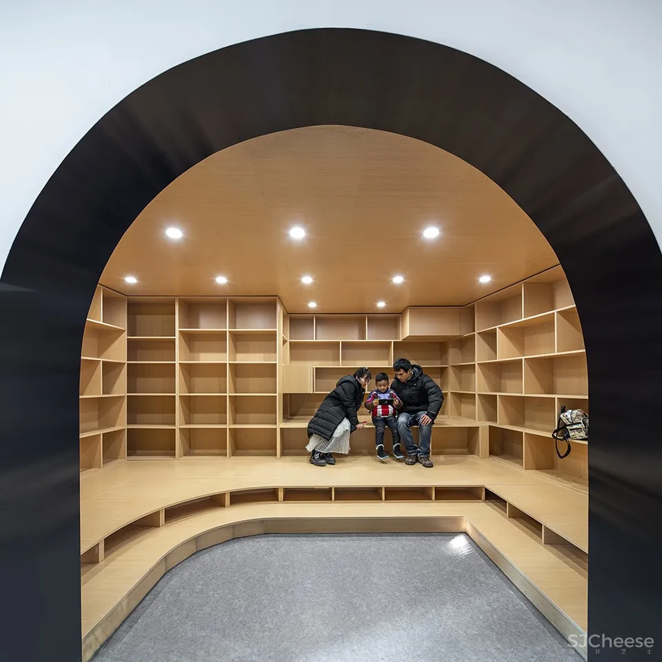 粟上海社区美术馆·愚园 / 上海华都建筑规划设计有限公司