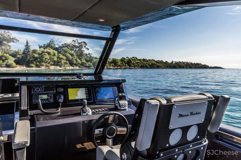 Mazu Yachts | Hand-Crafted Art