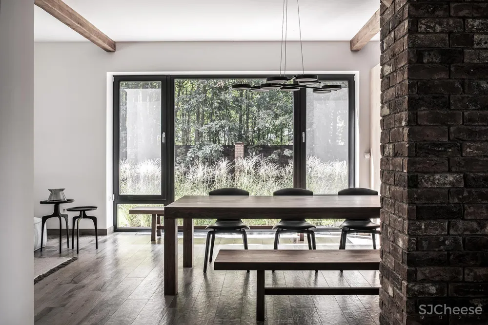 FORM Bureau | 乌克兰鲜明的简约 首