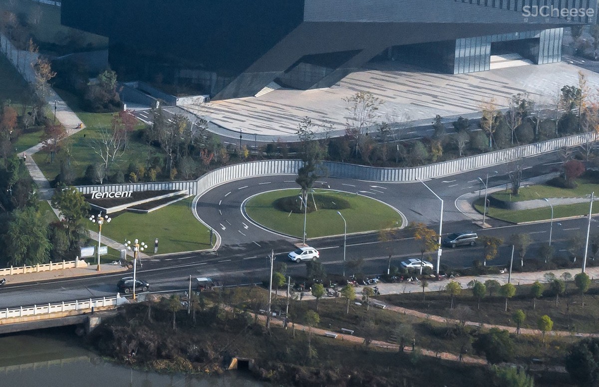 腾讯武汉研发中心 / 栖城设计