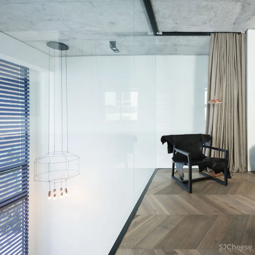 新作 | Sandra Robles Boesler 翻新巴拿马工业风公寓 首