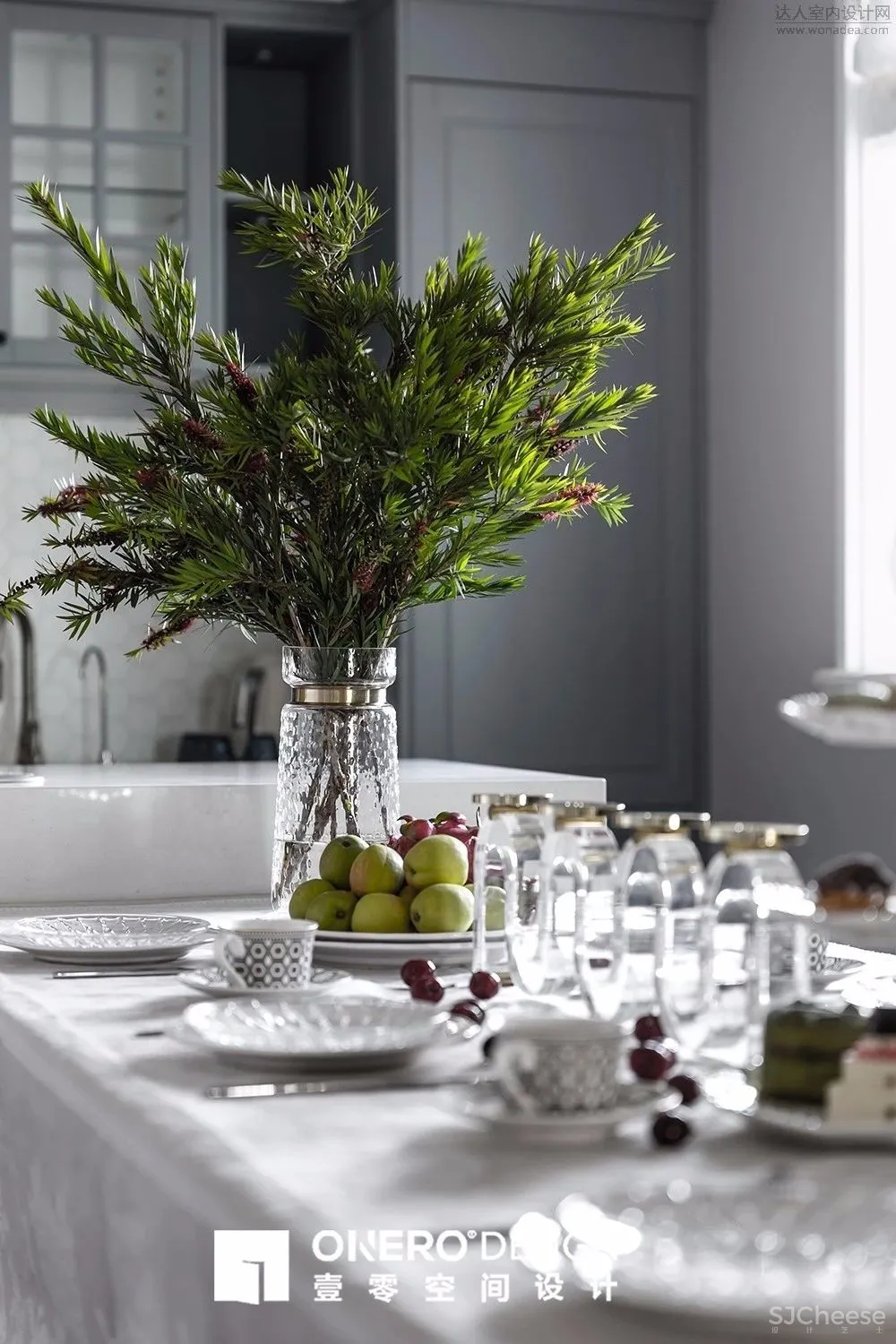 “简欧"摇身一变丨去风格化大House的摩登时髦艺术家