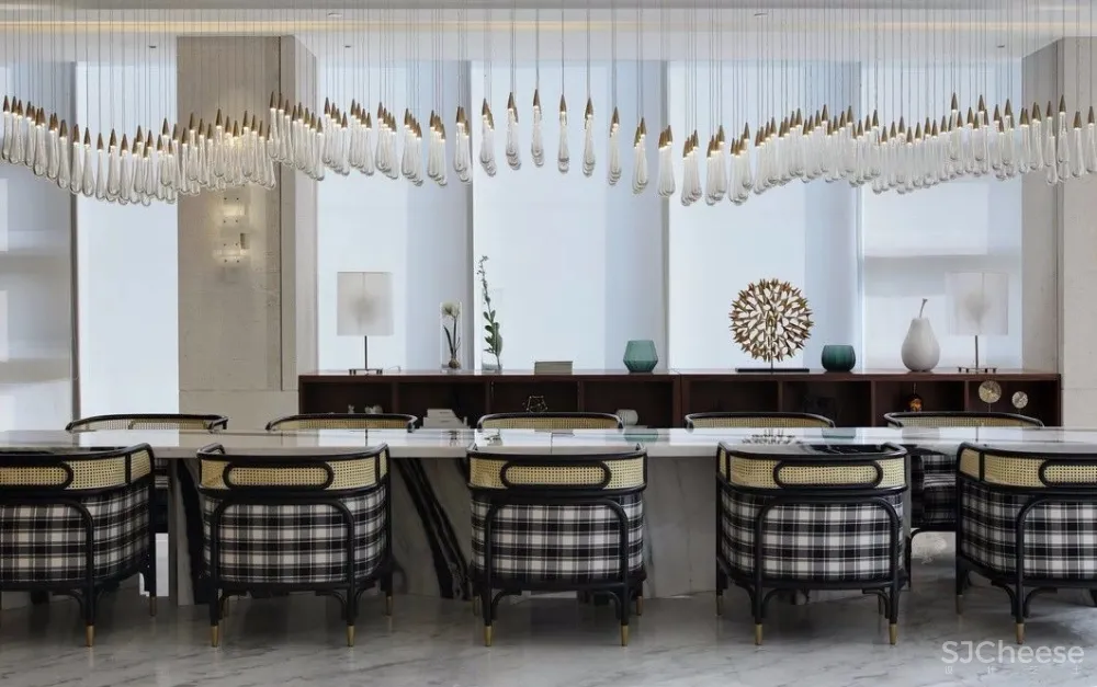 济南“首善之区”丨最具人文艺术的售楼处设计