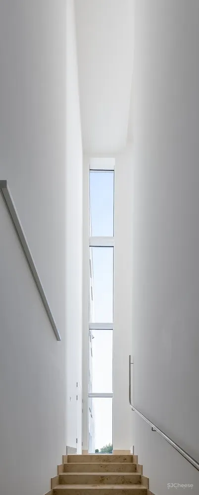 PORT | 波兰纯白教堂建筑