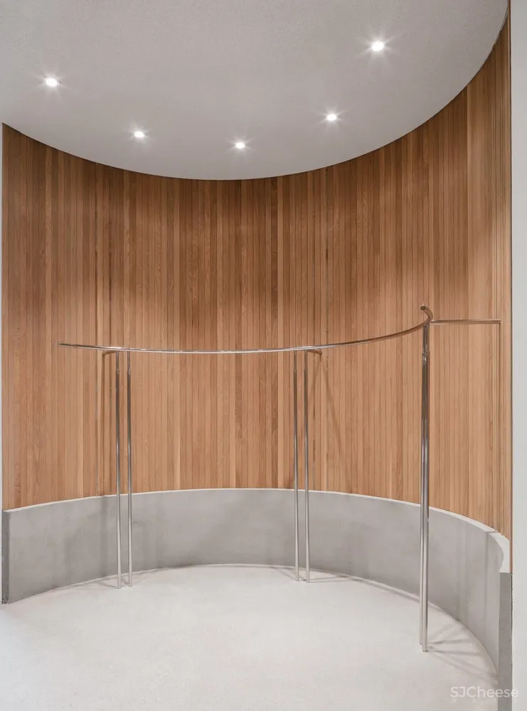 首发 | LABOTORY 里次斯基的建构主义表达: 韩国 The Ilma 服装品牌旗舰店