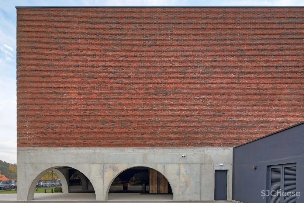 Dva arhitekta | Kutjevo酿酒厂