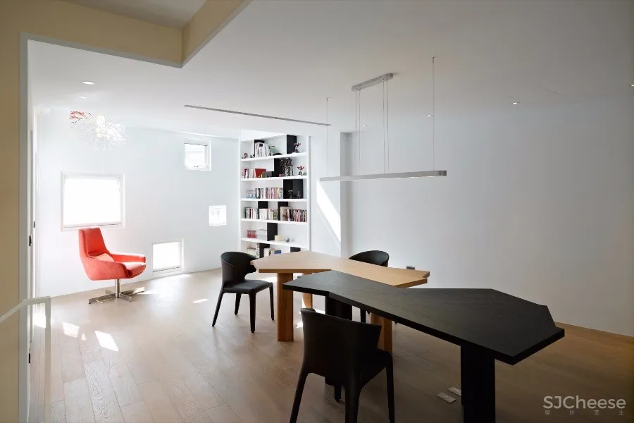 现代极简独栋住宅 | 两册空间设计