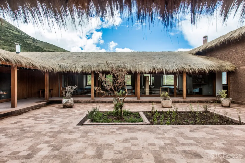 Estudio Rafael Freyre | 秘鲁历史圣地山谷 Mil Centro餐厅