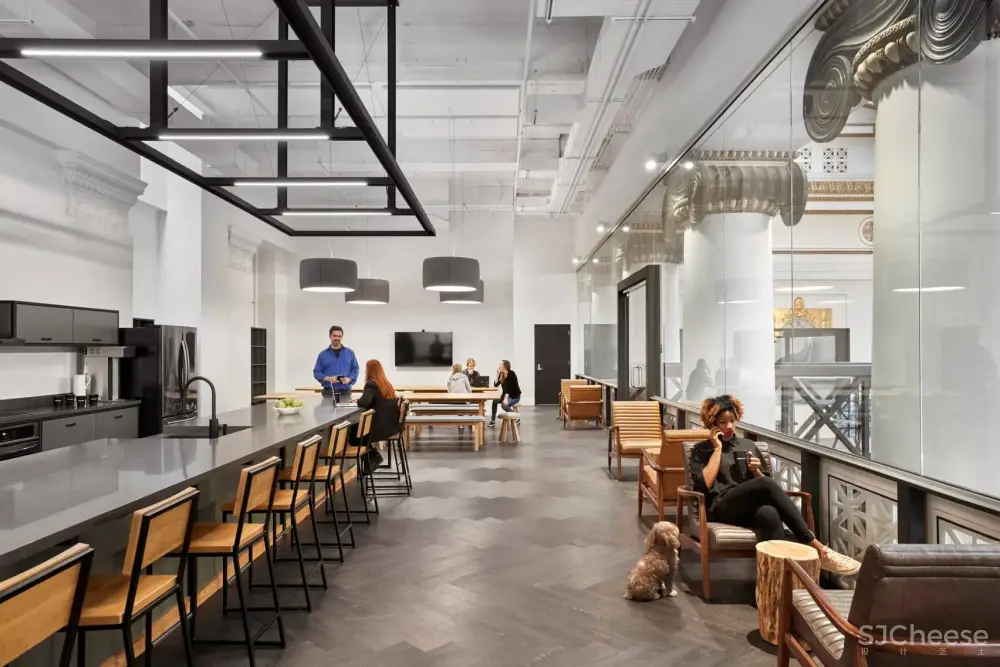 波特兰银行大楼改造Expensify科技公司办公室