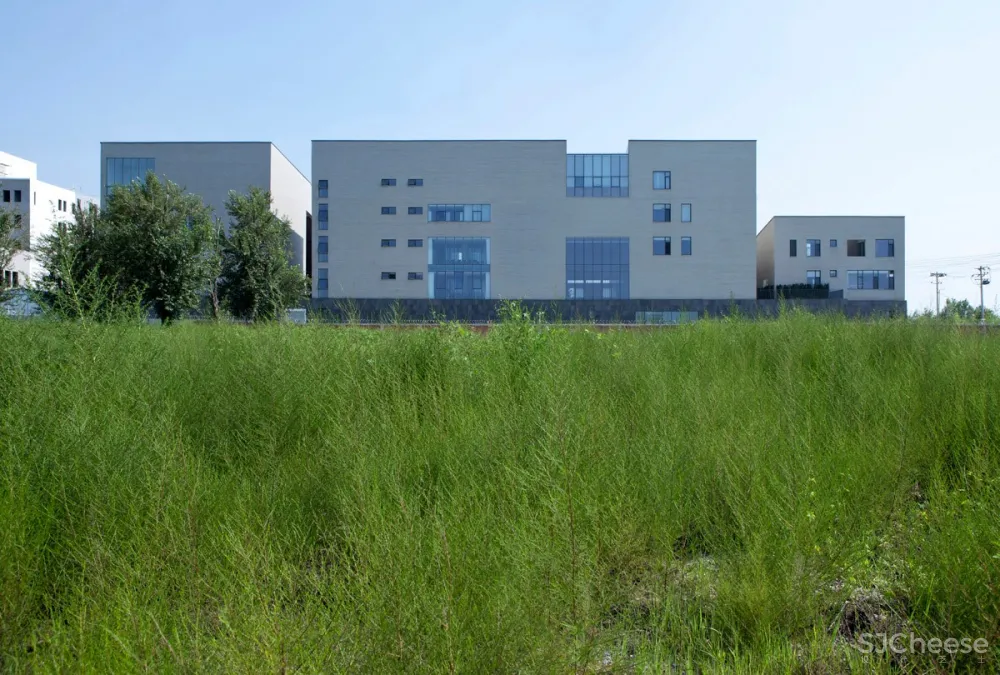 北京东方阳阳企业办公建筑 / BIAD第六建筑设计院
