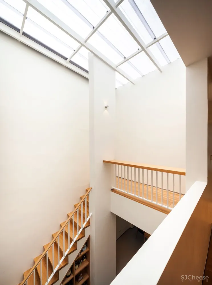 Black Pencils Studio | 泰国轻空间改造公寓