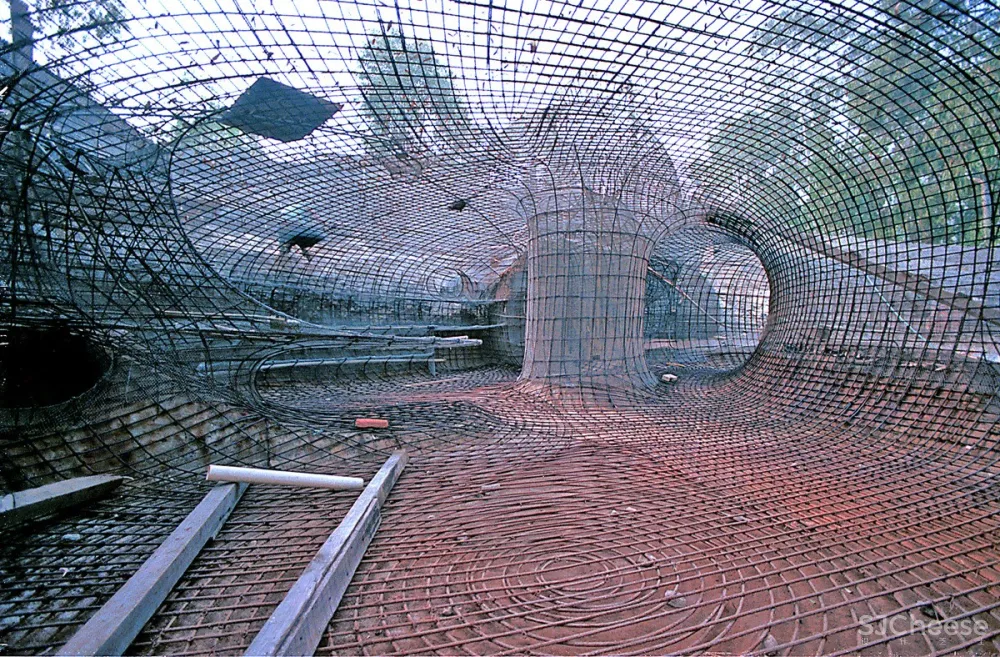 Javier Senosiain | 霍比特人的现实洞穴居所 首