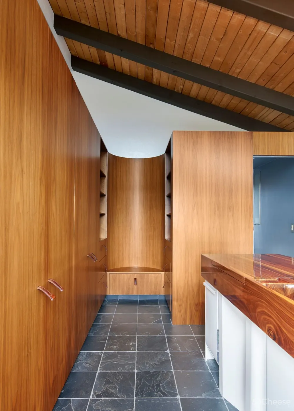 Dash Marshall | 温暖清爽的木材之家 首