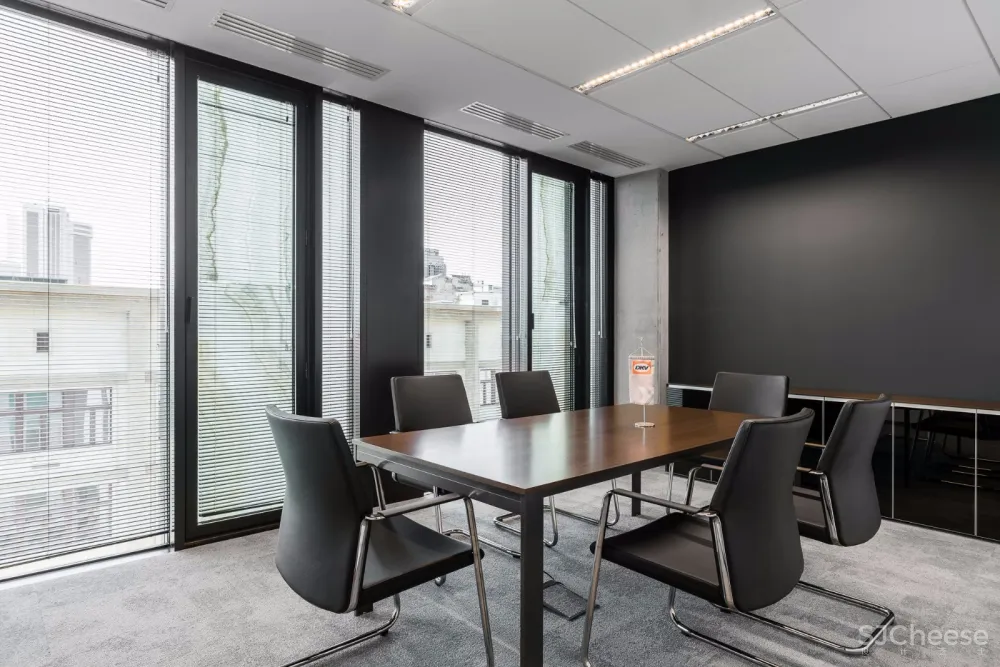 华沙DKV办公室 | MIKOMAX