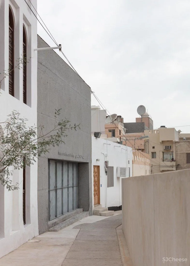 首发 | Leopold Banchini Architects 结构框架展示空间