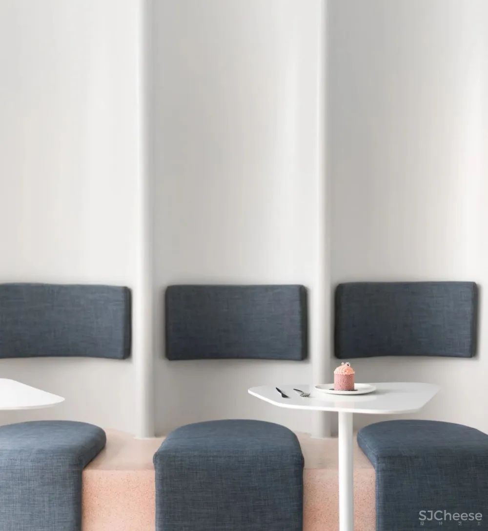 新作 | 有坪一尺:N² 法式甜品 / YPYC architects