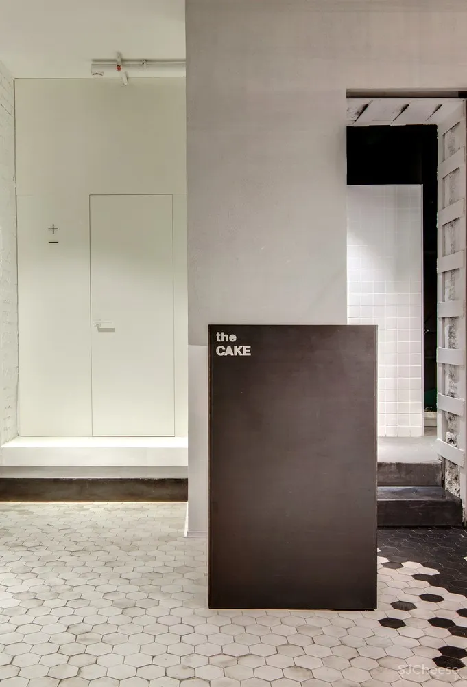 balbek bureau | 基辅法式糕点餐厅 The Cake 首