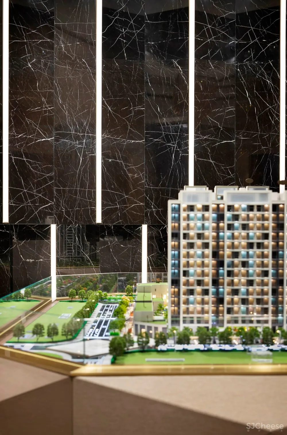 中海世纪荟售楼处，NEW ART DECO的诗意景观 | 本则设计