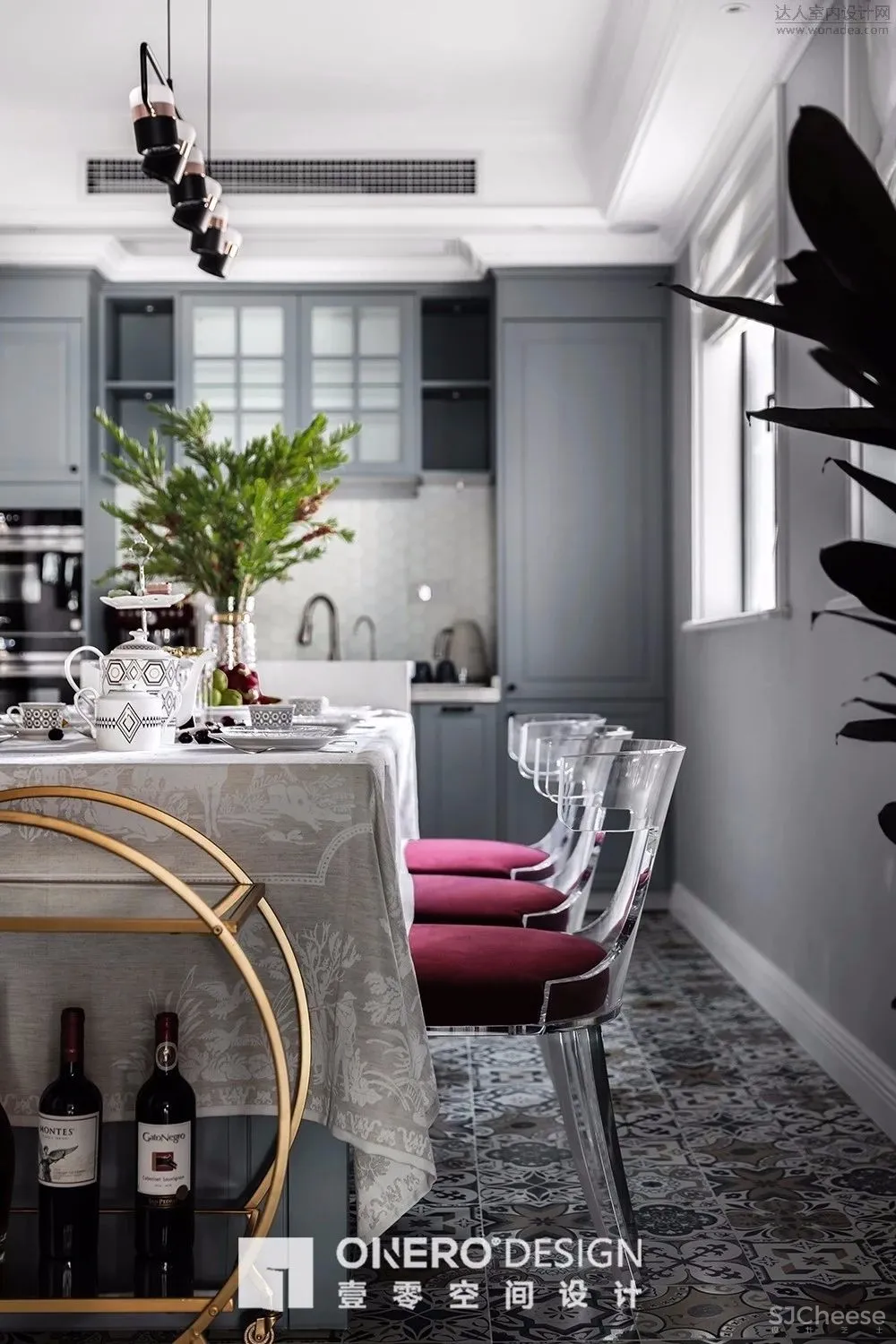 “简欧"摇身一变丨去风格化大House的摩登时髦艺术家