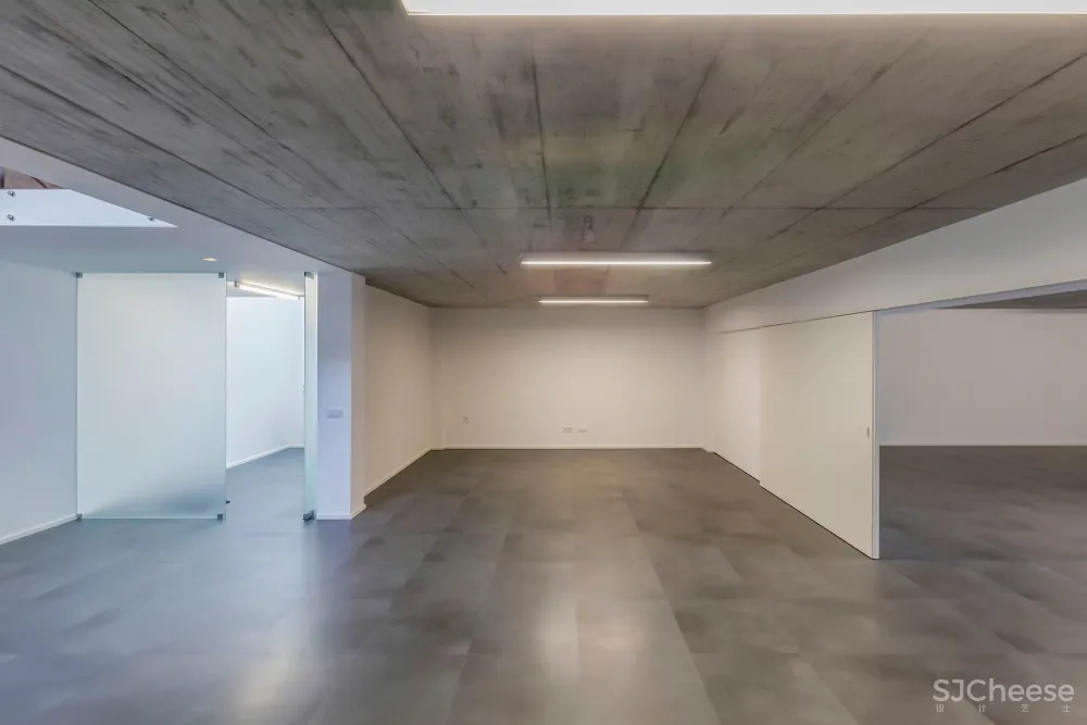 FCC Arquitectura | 葡萄牙拥有大地形区域的别墅 Campo das Paulas