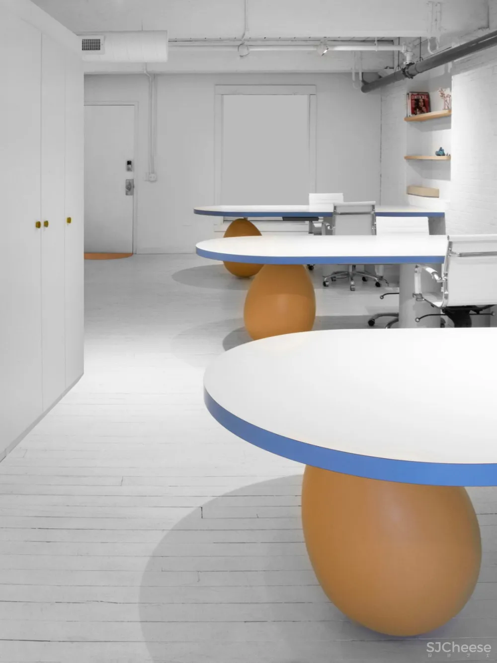 首发 | Bower设计纽约极简女鞋品牌空间Gray Matters 首