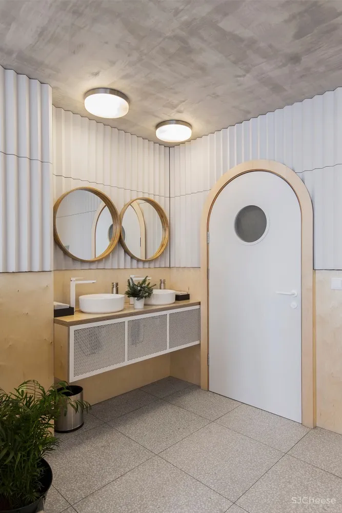 ZROBYM architects | 白俄罗斯 Let it be面包店