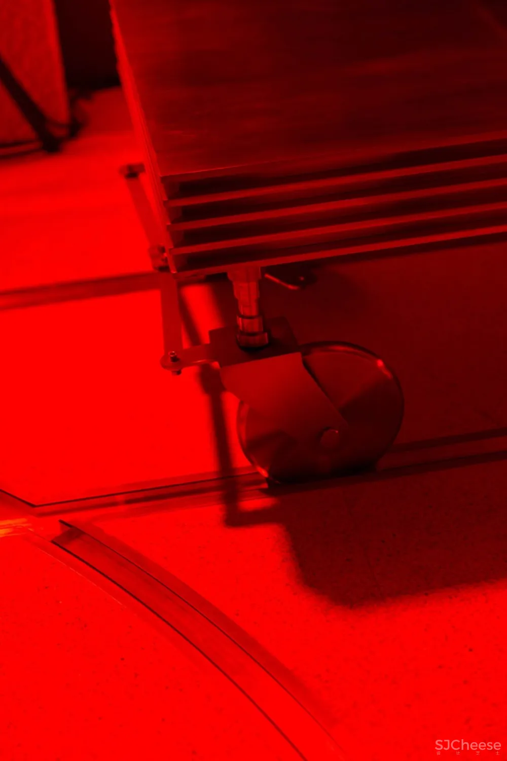 首发 | 多彩结构概念的运用 IMMI上海旗舰店 首