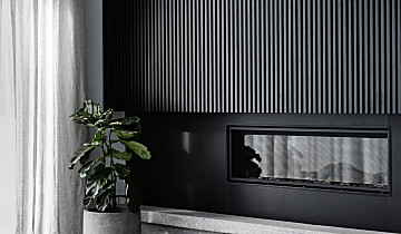 Biaso l 墨尔本一间明暗对比现代宅