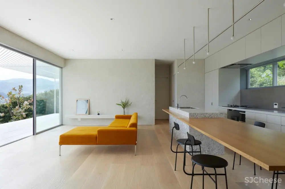 2id Architects | 日本柑橘种植园里的白色超极简住宅