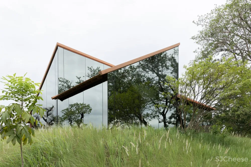 首发 | NITAPROW设计,泰国Patom简约咖啡馆