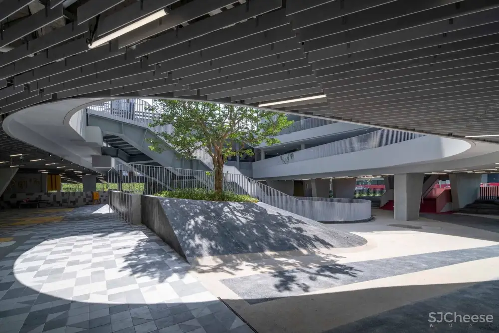 源计划 | 安托山山包概念的深圳红岭实验小学