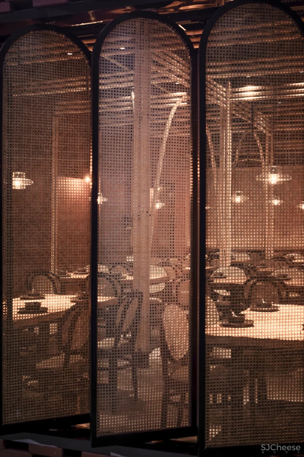 十三式·江湖菜,南京 / 线状建筑设计研究室
