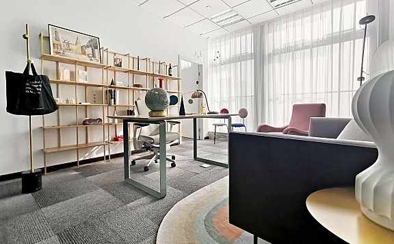 向西班牙鬼才设计师致敬——办公室改造