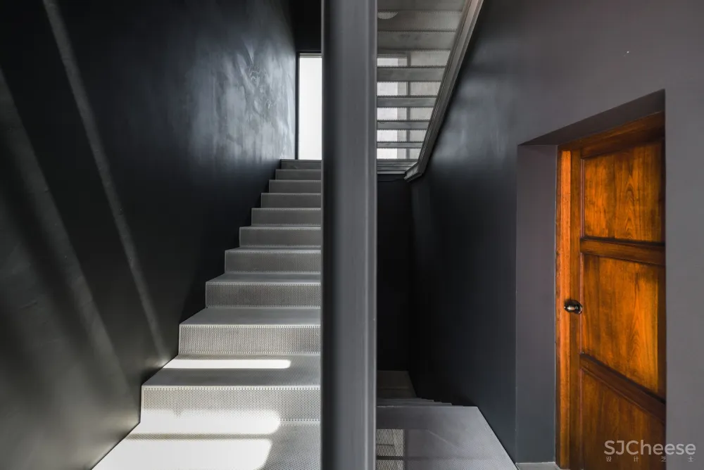 首发 | Wat Kuptawatin + Kanit Kuptawatin设计，泰国曼谷 House 41住宅