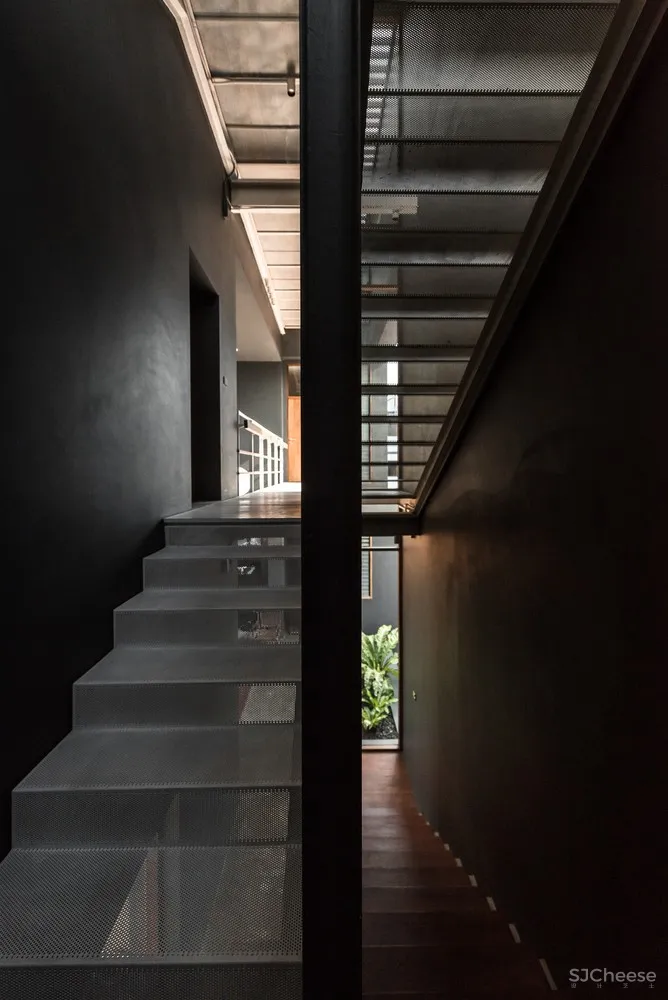 首发 | Wat Kuptawatin + Kanit Kuptawatin设计，泰国曼谷 House 41住宅