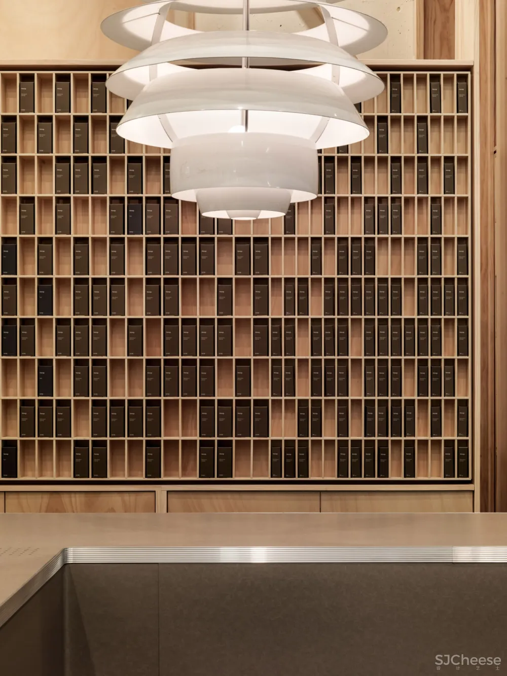 Mlkk Studio | 两间伊索Aesop店面设计