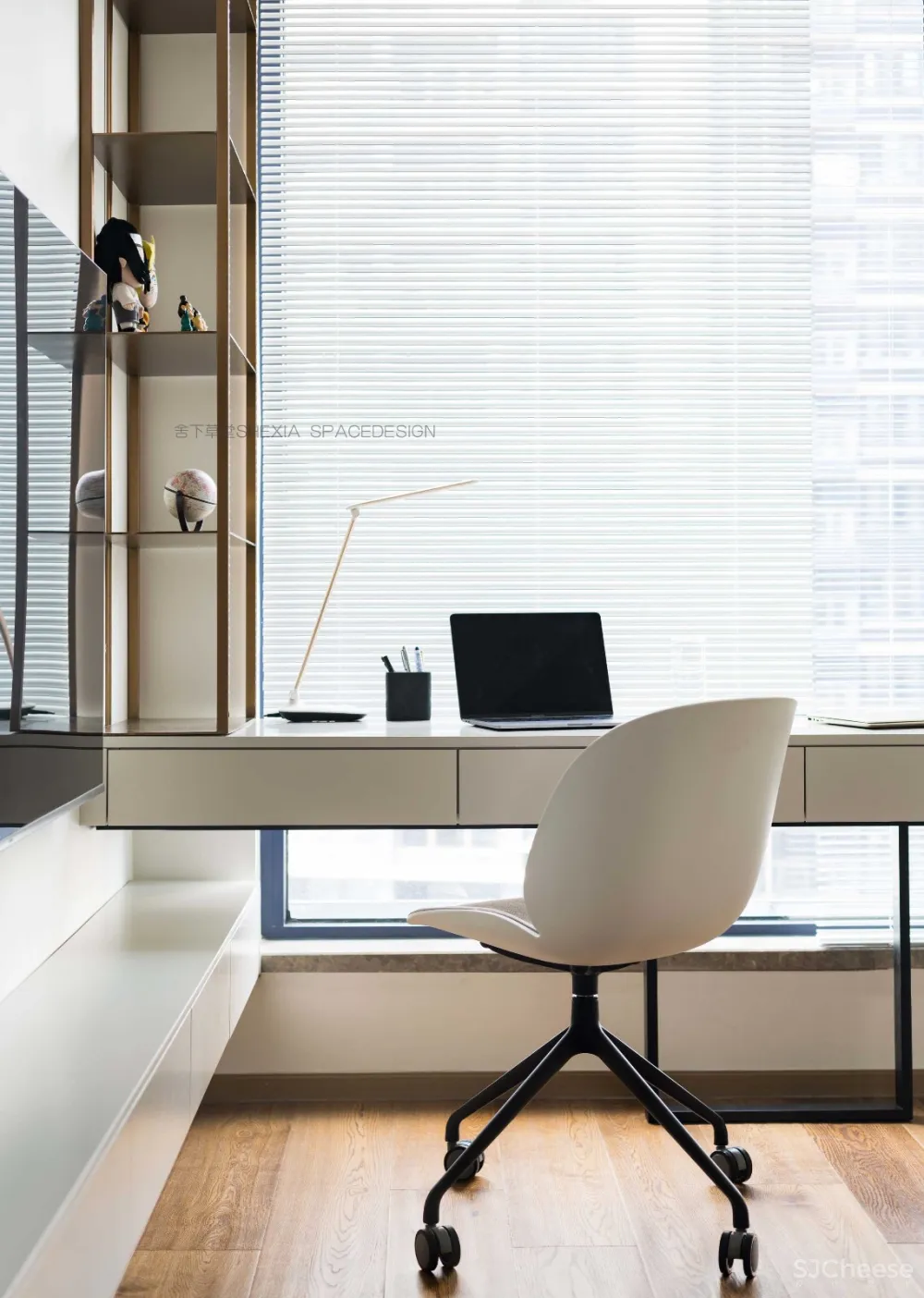 舍下草堂实景新作| 半岛