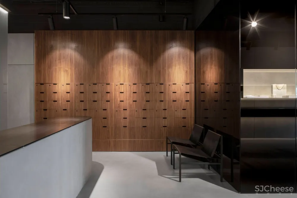 首发 | Landini Associates设计,SARAH & SEBASTIAN零售概念店