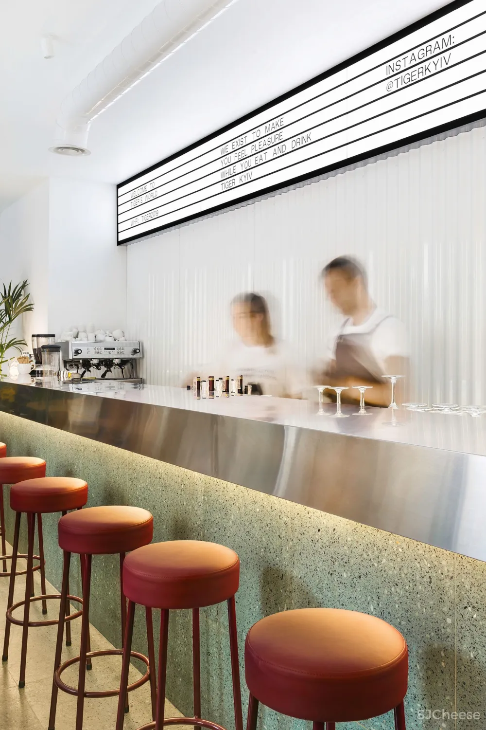 studio SHOVK | 基辅一家亚洲小餐馆