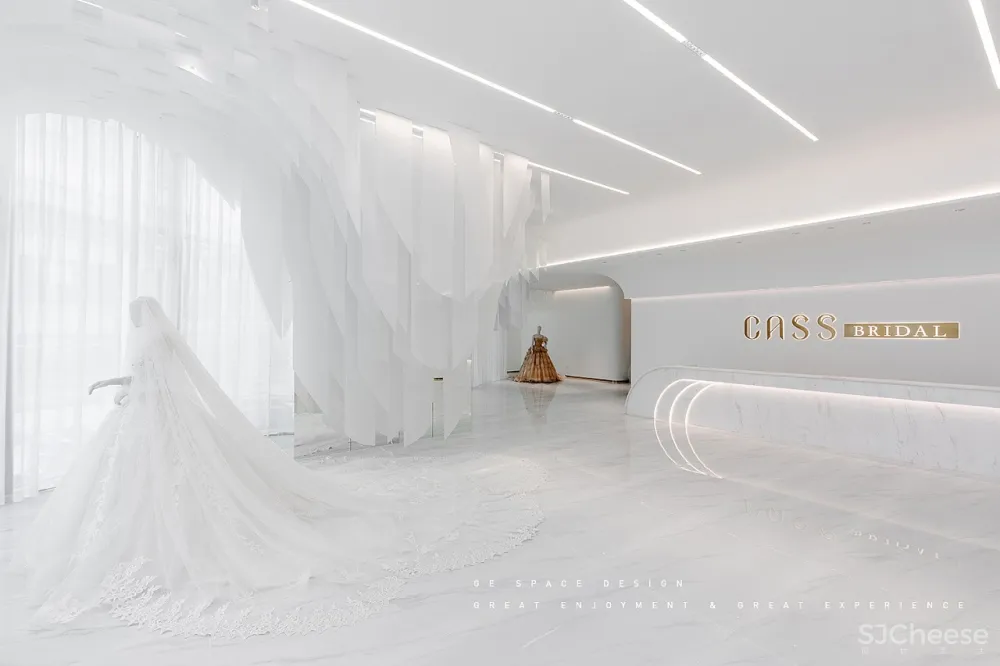 最新 | 季意空间设计,卡斯婚纱CassBridal国际婚纱一品CG店