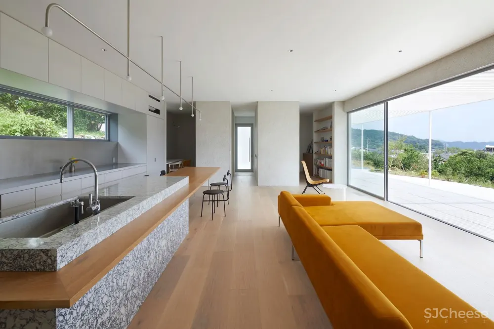 2id Architects | 日本柑橘种植园里的白色超极简住宅