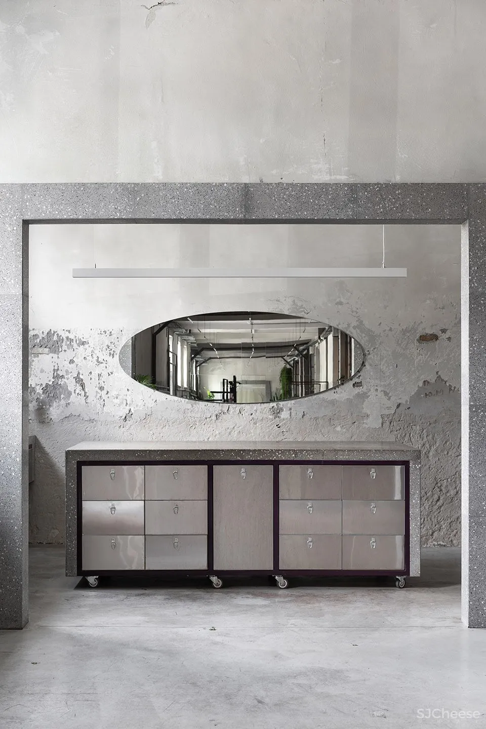 新作 | Dicentra鲜花批发商店,乌克兰 / Rina Lovko Studio