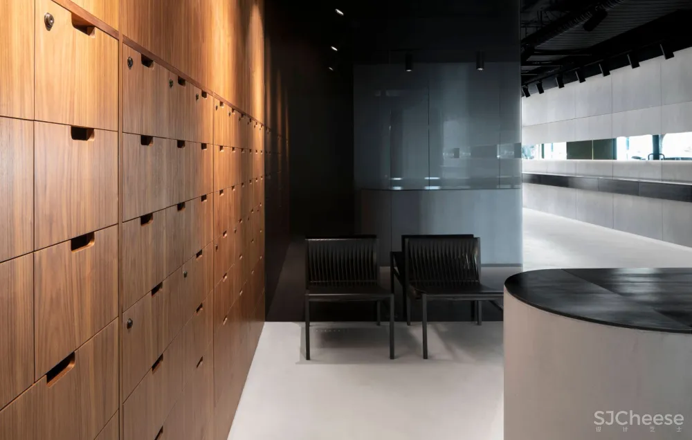 首发 | Landini Associates设计,SARAH & SEBASTIAN零售概念店