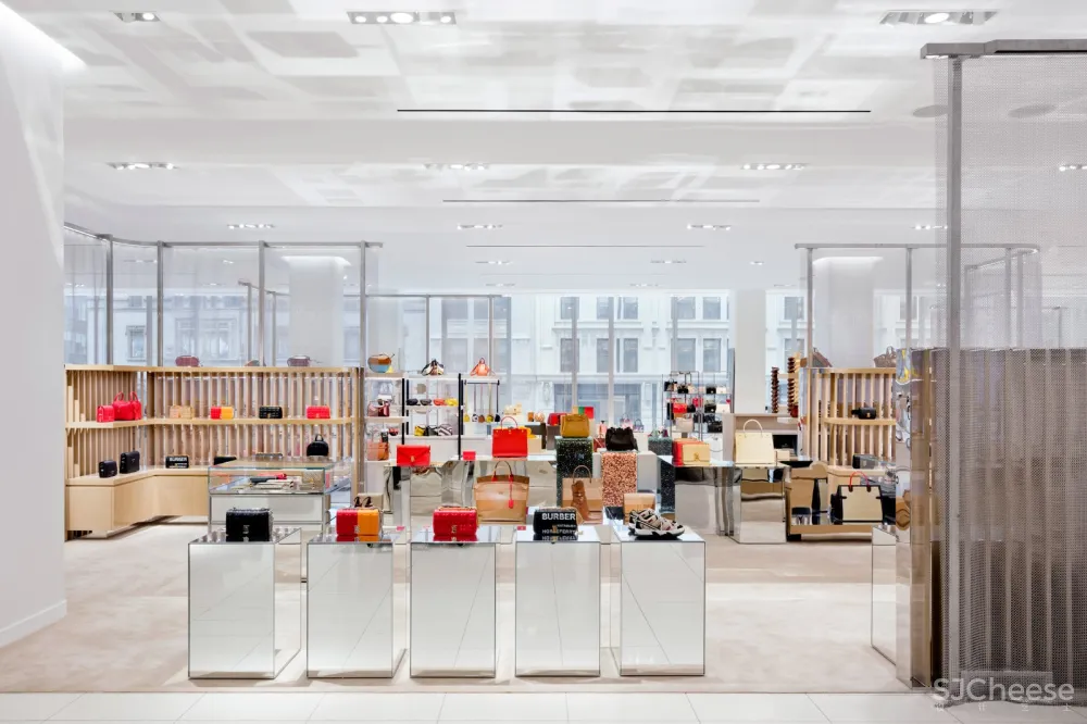 首发 | Steven Harris Architects设计,Nordstrom百货在住宅摩天大楼内开业