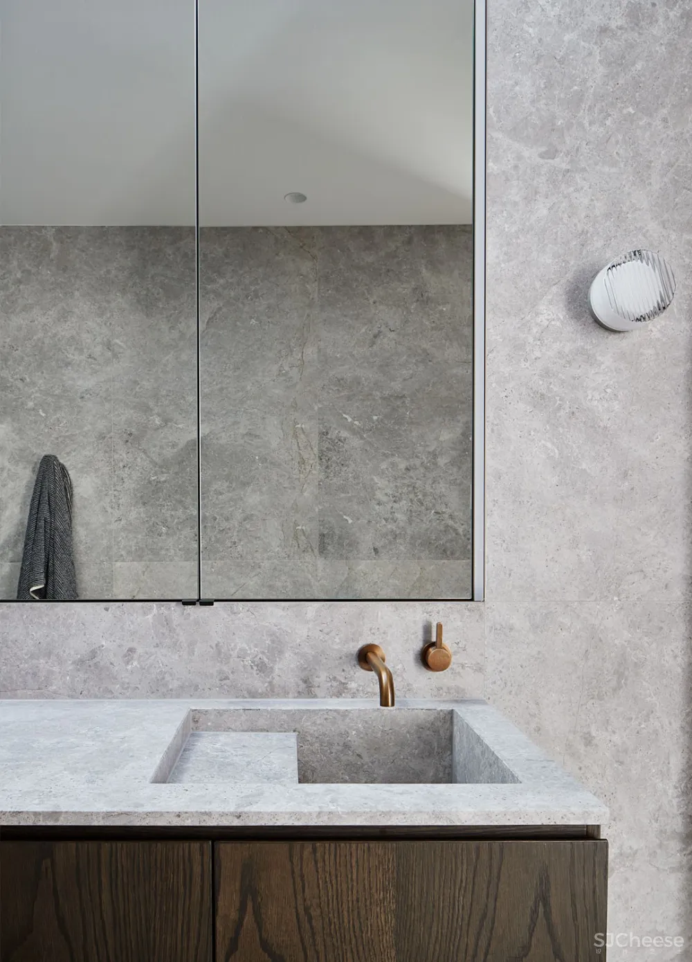 首发 | Hecker Guthrie设计事务所,墨尔本Shou-sugi-ban住宅