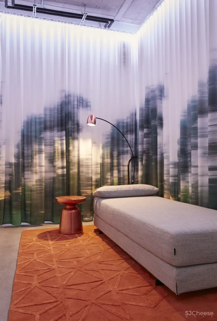 Lamar Johnson | 芝加哥一家贸易公司办公室