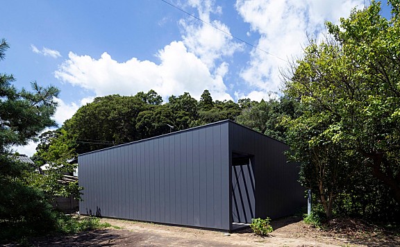 UMBER住宅，日本 / APOLLO