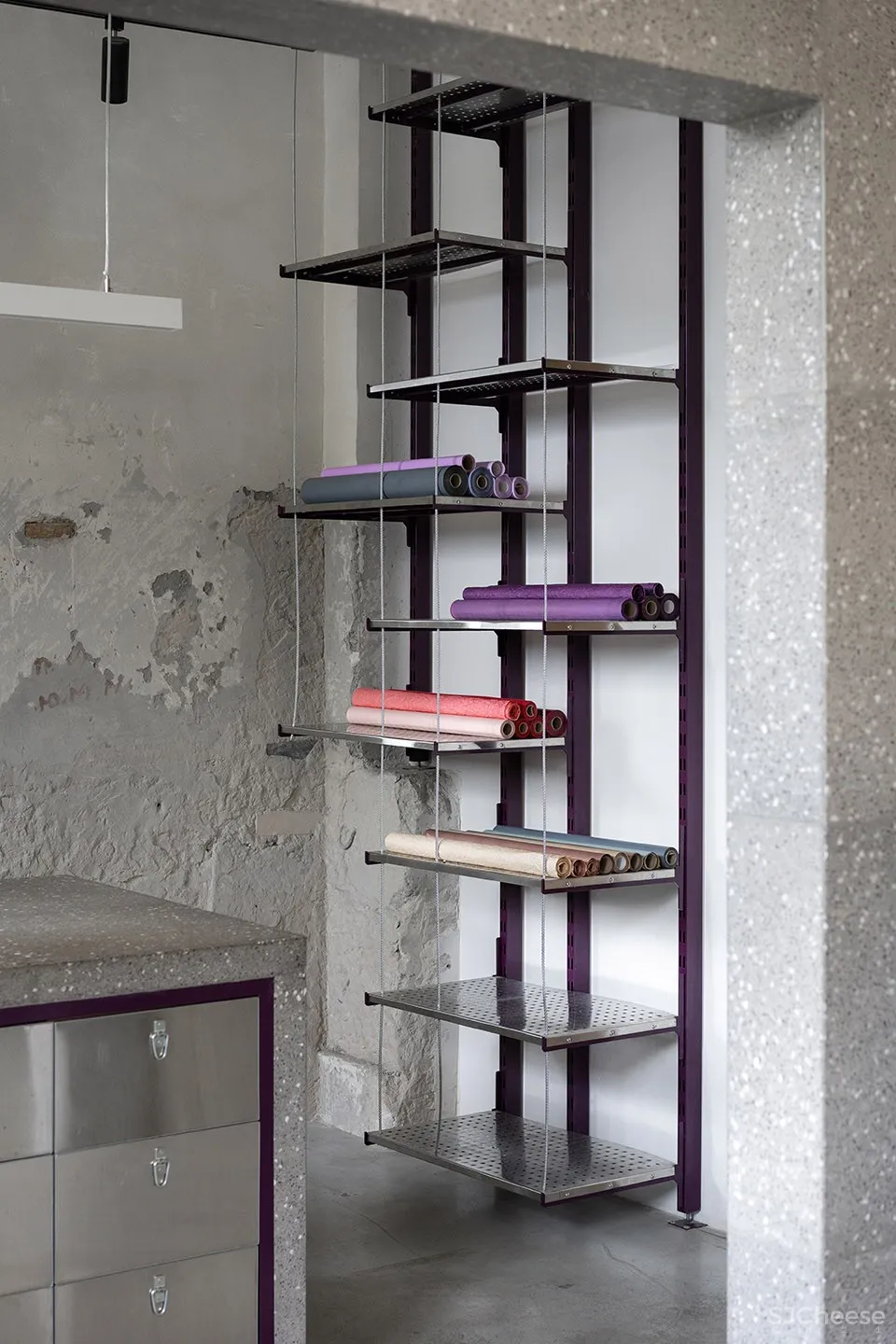 新作 | Dicentra鲜花批发商店,乌克兰 / Rina Lovko Studio