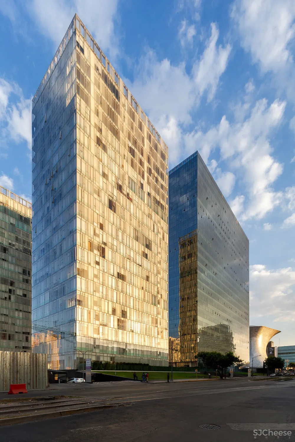 FR-EE | 墨西哥城最大拉美开发项目卡尔索广场